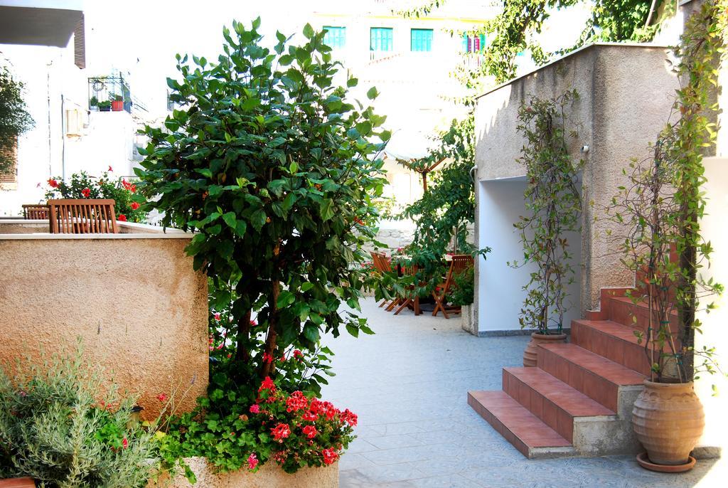 Hotel Twin House Spetses Exterior foto