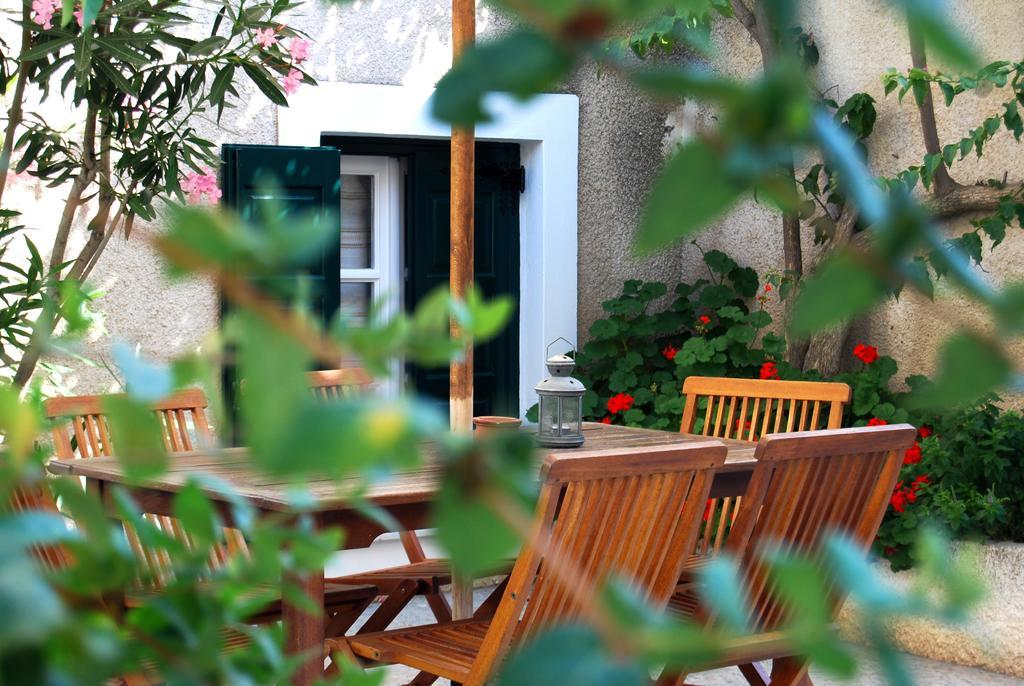 Hotel Twin House Spetses Exterior foto