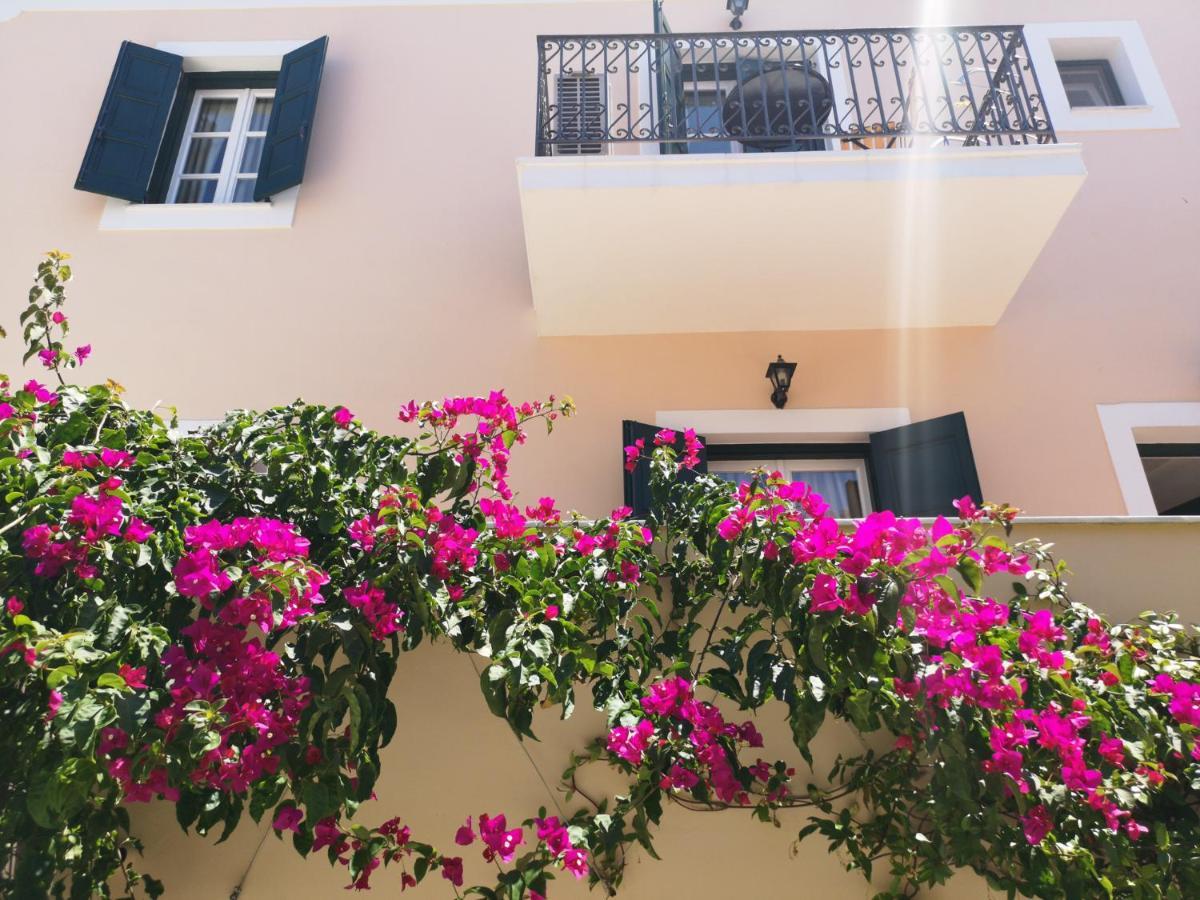Hotel Twin House Spetses Exterior foto