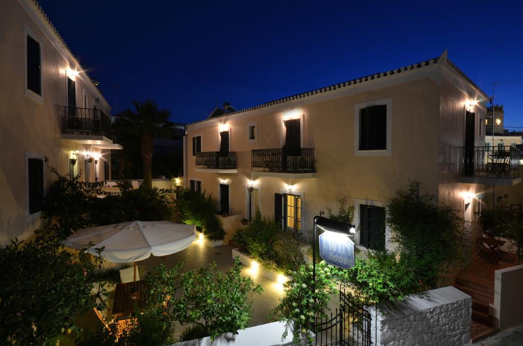 Hotel Twin House Spetses Exterior foto